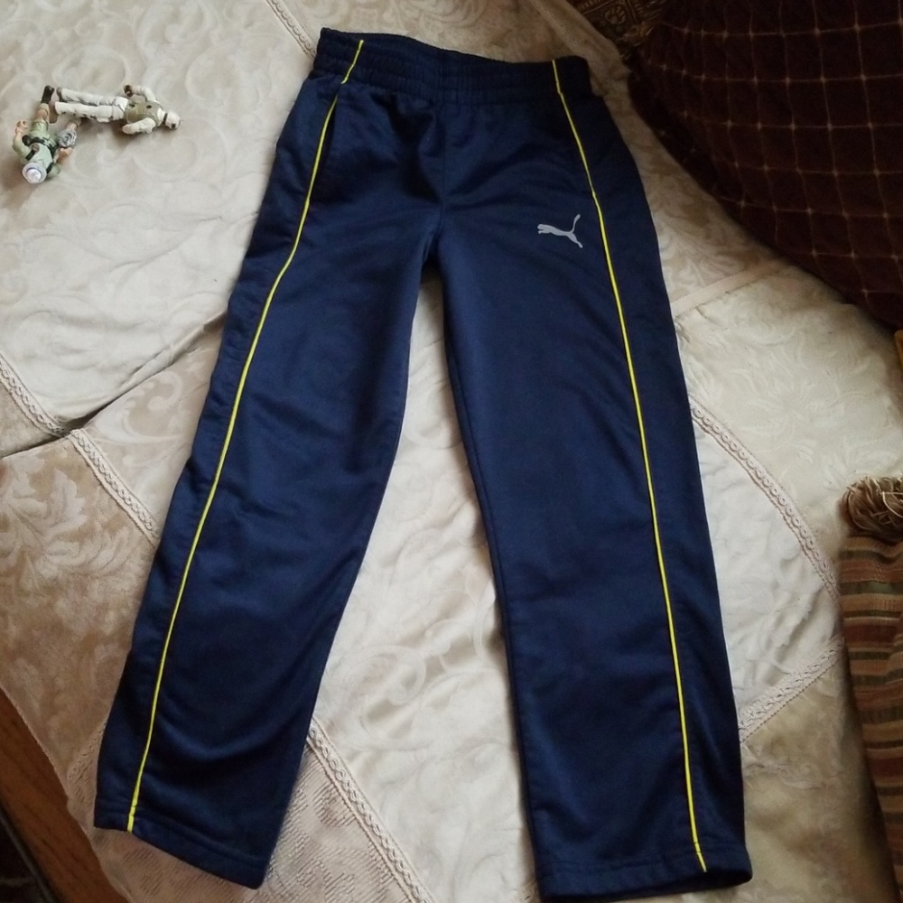 Puma boy's sweatpants ,sz 6